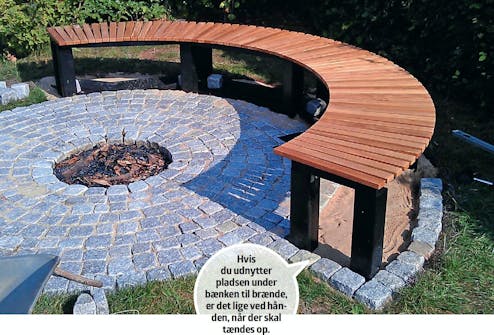 Bænk til bålsted i haven Bænk til bålsted i haven